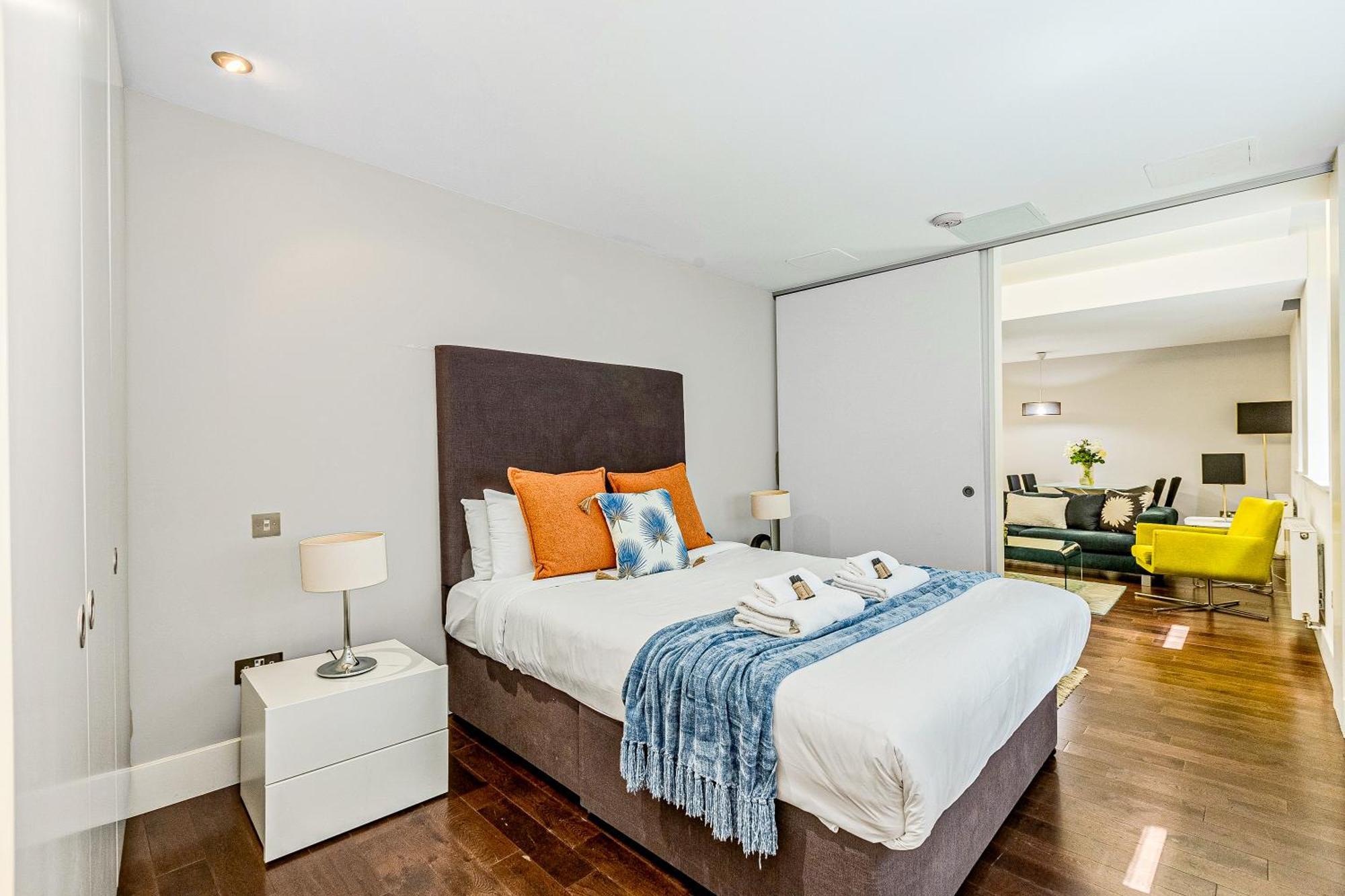 Modern & Stylish 1br Flat 2min Monument Station Apartment London